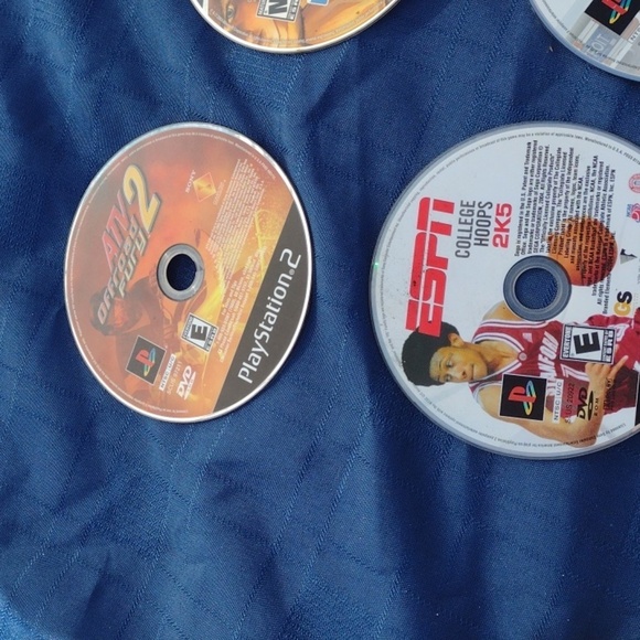 Video Games - Picture 4 of 4